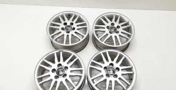 Volvo V50 R15 alloy rim 8665463