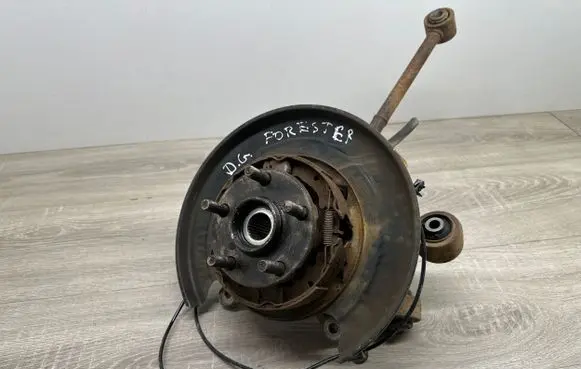 Subaru Forester SJ Rear wheel hub