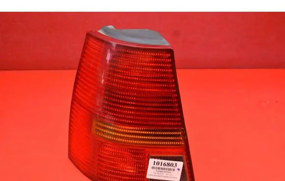 Volkswagen Golf IV Rear/tail lights