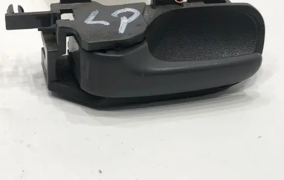 Toyota Aygo AB10 Front door interior handle