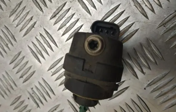 Renault Scenic I Headlight level adjustment motor 7700840141