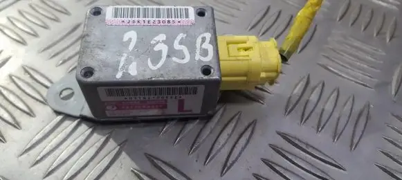 Subaru Forester SG Airbag deployment crash/impact sensor 98235sa010 252300-1821