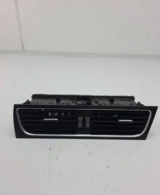 Audi A5 8T 8F Dash center air vent grill 8T2820951D