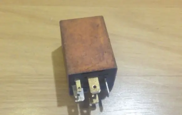 Opel Tigra A Other relay 90457986 587