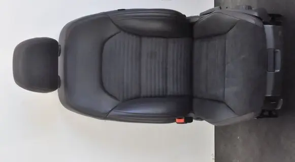 Mercedes-Benz B W246 W242 Front driver seat 