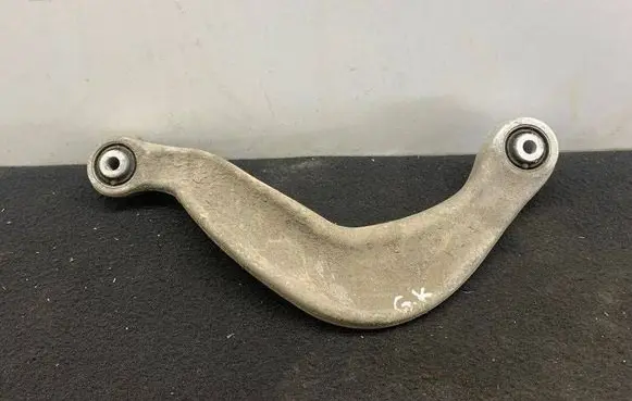 Audi A6 Allroad C7 Rear upper control arm/wishbone 8K0505323H