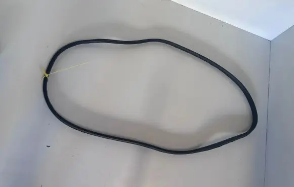 Infiniti Q50 Seal rubber (tailgate) 