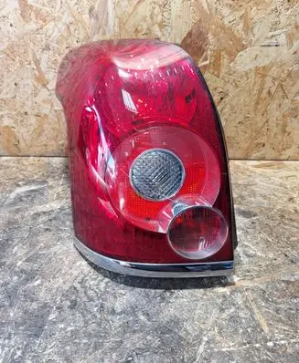 Toyota Avensis T250 Rear/tail lights