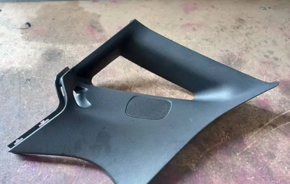 Audi A1 (C) pillar trim 8X4867288