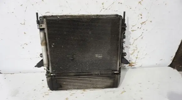 Land Rover Discovery 3 - LR3 Intercooler radiator
