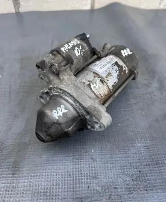 Toyota Avensis T270 Starter motor 281000R010