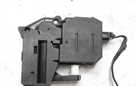Volvo C30 Fuel tank cap lock 30716522 00928401 CY5YB