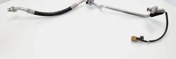 Renault Zoe Air conditioning (A/C) pipe/hose 924406739R