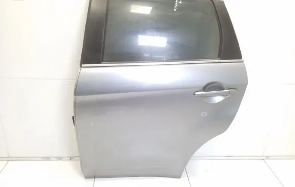 Mitsubishi ASX Rear door