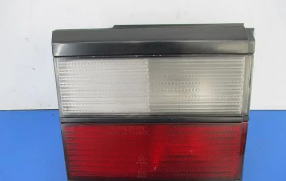 Volkswagen PASSAT B3 Rear/tail lights