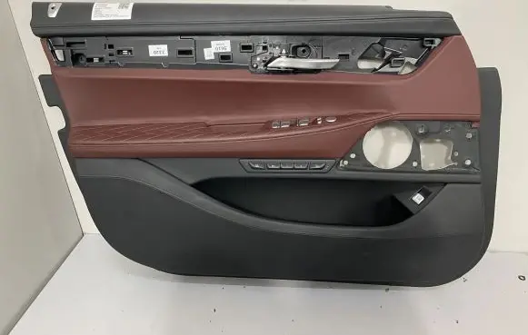 BMW 7 G11 G12 Front door card panel trim