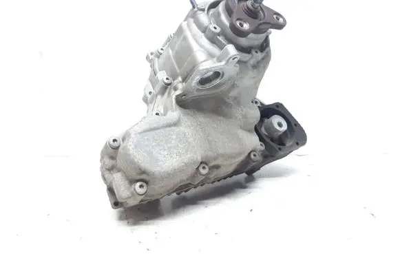 BMW X1 E84 Gearbox transfer box case 7619176 27107619176 ATC350