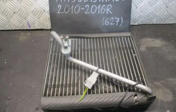 Mitsubishi ASX Coolant radiator