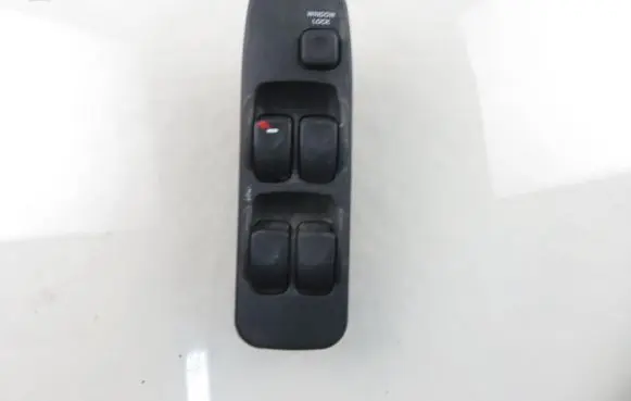 Mitsubishi Space Star Electric window control switch
