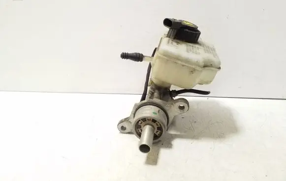 Volkswagen Golf V Master brake cylinder 1K1611301D 1K0945459A 0204Y24052