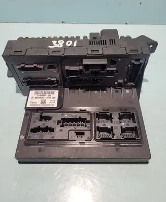 Mercedes-Benz E W211 SAM control unit 2115453801