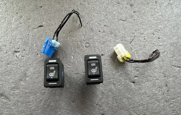 Nissan Terrano Seat heating switch 2550070J00 2550070J10