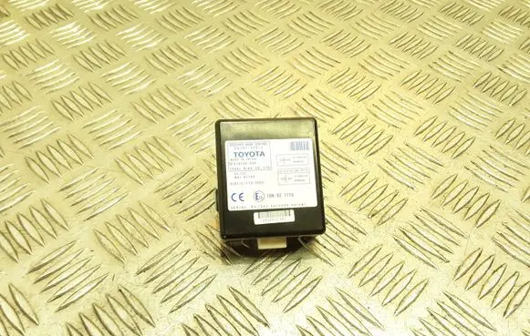 Toyota Corolla Verso E121 Door control unit/module 897410F010 61B168000 10R021776
