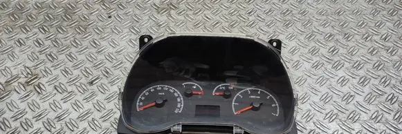 Speedometer (instrument cluster)