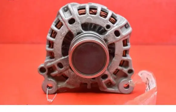 Skoda Rapid (NH) Generator/alternator 04E903021M