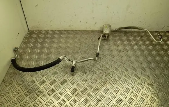 Tesla Model S Air conditioning (A/C) pipe/hose 103167100F