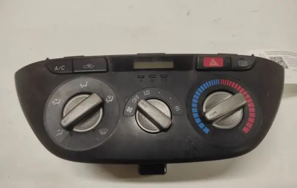 Toyota RAV 4 (XA20) Climate control unit 5590042140