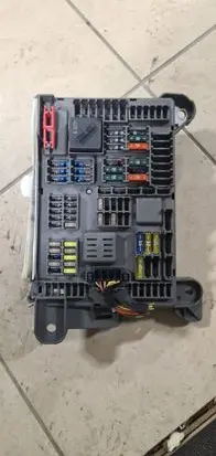 BMW X5 E70 Fuse module 6931687 13756931 09117001