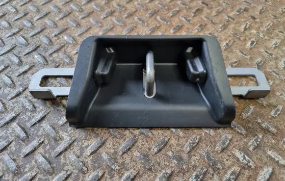 Volvo XC60 Trunk lock loop 31462585