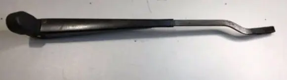 Mercedes-Benz W123 Front wiper blade arm