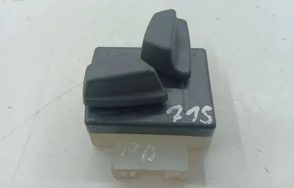 BMW 5 F10 F11 Seat control switch 6958526