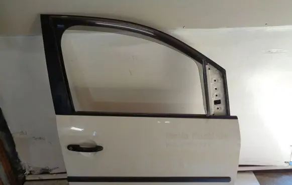 Volkswagen Caddy Front door
