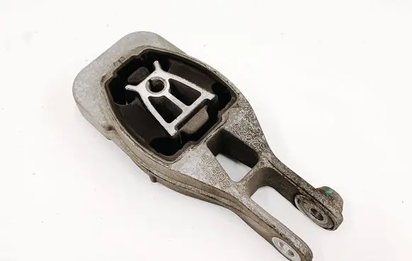 Buick Encore I Engine mount bracket 95248684 95245332