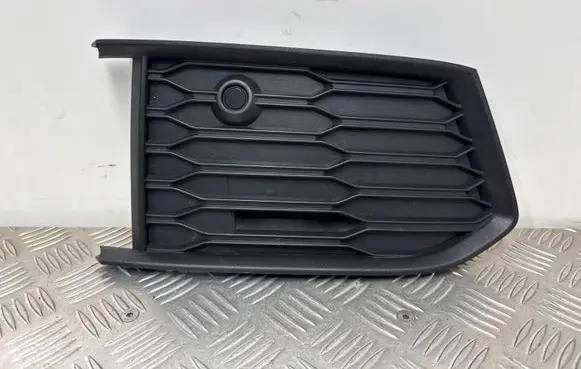 Audi A6 S6 C8 4K Front bumper lower grill 4K0807152A