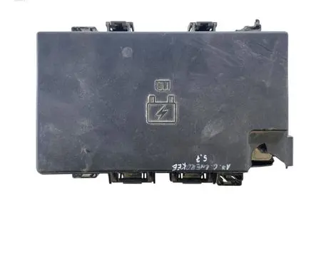 Jeep Grand Cherokee Fuse box set 68253442AD