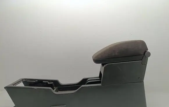 Nissan X-Trail T30 Center console 96910
