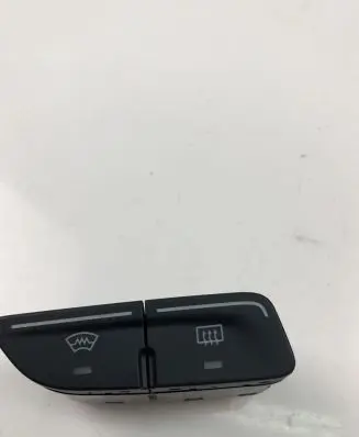 Ford Kuga II Windscreen/window heater switch AM5T18K574AC
