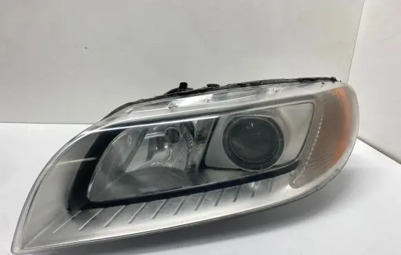 Volvo V70 Headlight/headlamp 31214347 6333100001