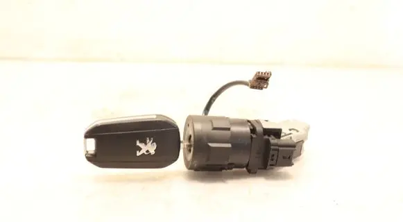 Peugeot 208 Ignition lock