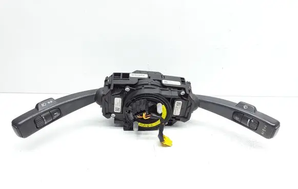 Volvo S60 Wiper turn signal indicator stalk/switch 31327907 31343218 31327904