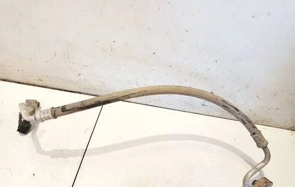 Toyota Hilux (AN10, AN20, AN30) Air conditioning (A/C) pipe/hose