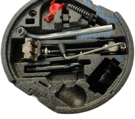 Skoda Octavia Mk2 (1Z) Other center console (tunnel) element 1Z0012115B
