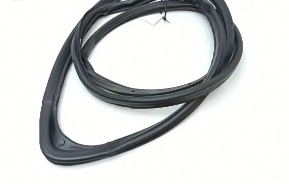 Cadillac STS Seville Rubber seal front door (on door) 