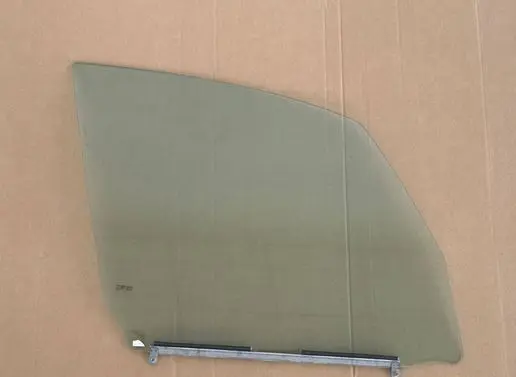Fiat Sedici Front door window glass four-door 71743535 43R00351
