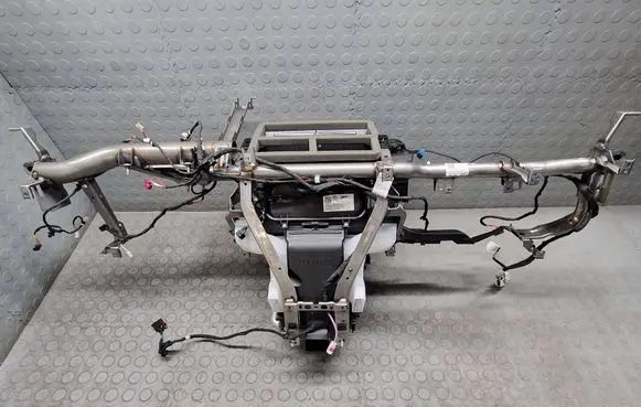 BMW 2 Active Tourer U06 Interior heater climate box assembly 9890105 9496832