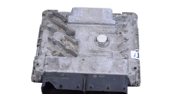 Audi TT TTS RS Mk3 8S Engine control unit/module 06K907425B